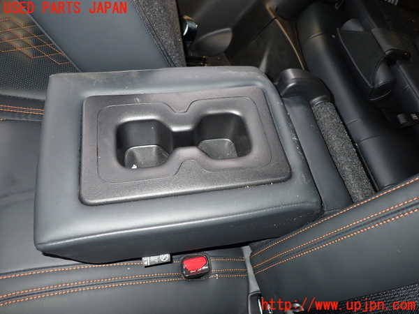 2UPJ-30947175]アウトランダーPHEV(GN0W)左2列目シート 中古_m0004.jpg