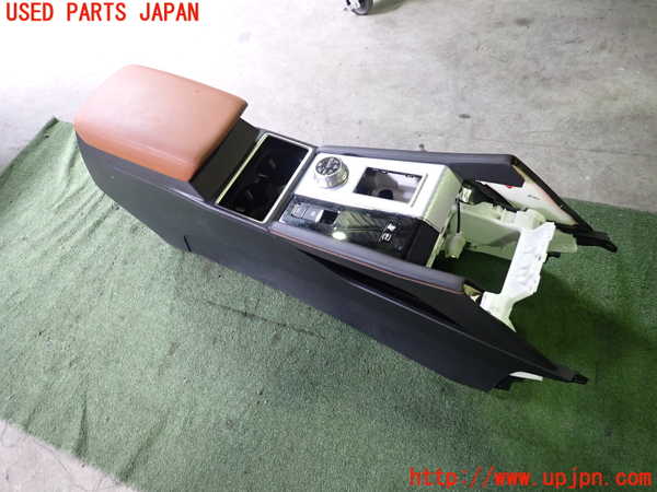 2UPJ-30947540]アウトランダーPHEV(GN0W)センターコンソール 中古_m0005.jpg