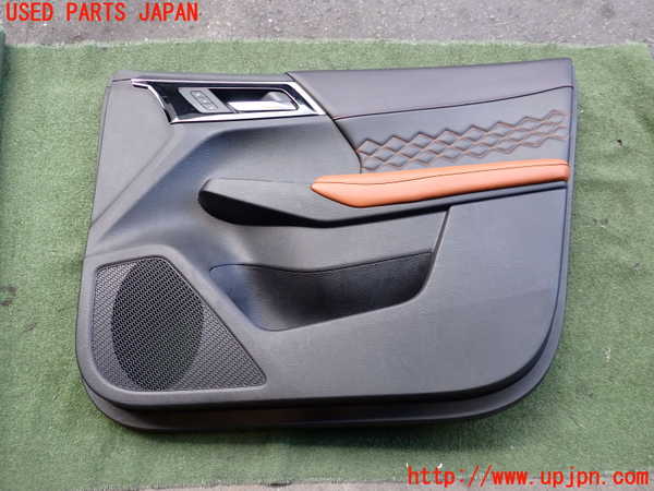 2UPJ-30941234]アウトランダーPHEV(GN0W)右前ドア内張り 中古_m0001.jpg
