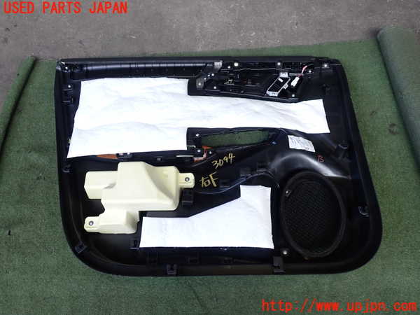 2UPJ-30941234]アウトランダーPHEV(GN0W)右前ドア内張り 中古_m0004.jpg