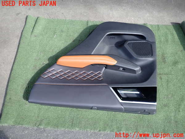 2UPJ-30941294]アウトランダーPHEV(GN0W)右後ドア内張り 中古_m0002.jpg
