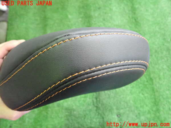 2UPJ-30947070]アウトランダーPHEV(GN0W)助手席ヘッドレスト 中古_m0003.jpg