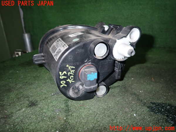 2UPJ-30951180]BMW i3(1Z06)(I01)右フォグ 中古_m0002.jpg