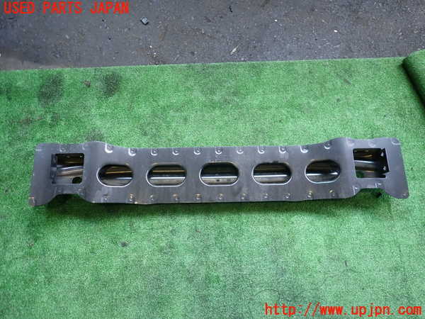 2UPJ-30951614]BMW i3(1Z06)(I01)リアバンパーホースメント 中古_m0002.jpg