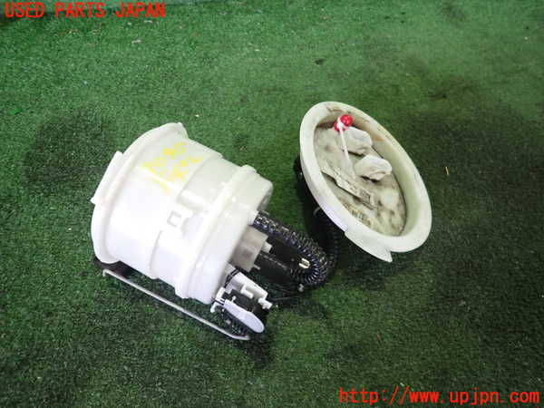 2UPJ-30952510]BMW i3(1Z06)(I01)燃料ポンプ 中古_m0001.jpg