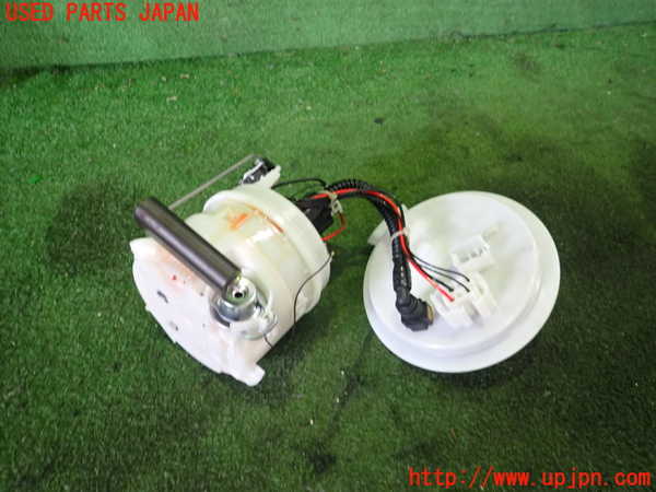 2UPJ-30952510]BMW i3(1Z06)(I01)燃料ポンプ 中古_m0002.jpg