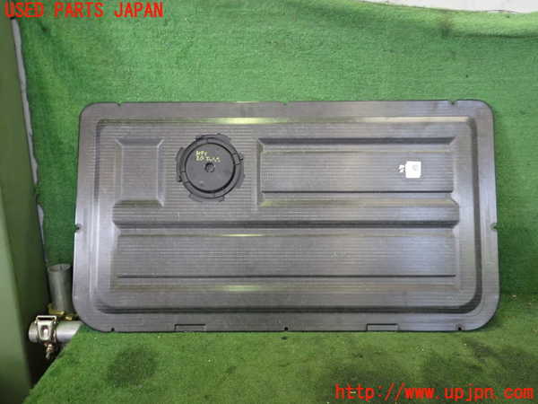 2UPJ-30952160]BMW i3(1Z06)(I01)エンジンアッパーカバー 中古_m0002.jpg