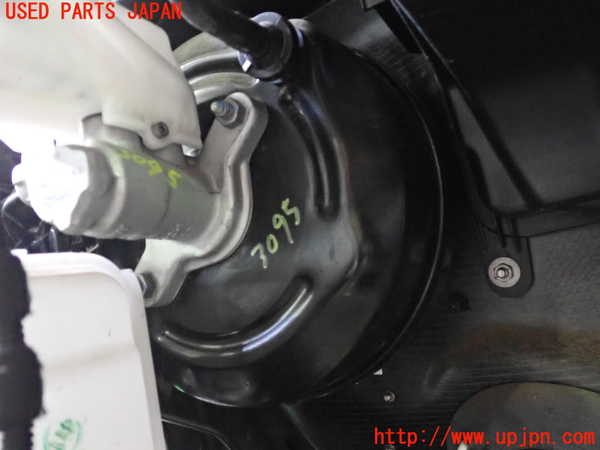 2UPJ-30954055]BMW i3(1Z06)(I01)ブレーキマスターバック 中古_m0001.jpg