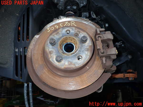 2UPJ-30954300]BMW i3(1Z06)(I01)右リアナックルハブ 中古_m0002.jpg