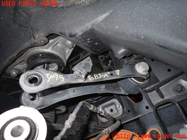 2UPJ-30955146]BMW i3(1Z06)(I01)右リアアッパーアーム1 中古_m0001.jpg
