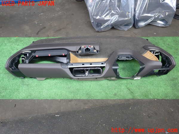 2UPJ-30957505]BMW i3(1Z06)(I01)ダッシュボード 中古_m0001.jpg