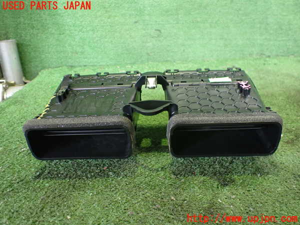 2UPJ-30957526]BMW i3(1Z06)(I01)エアコン吹き出し口1 (真中) 中古_m0002.jpg