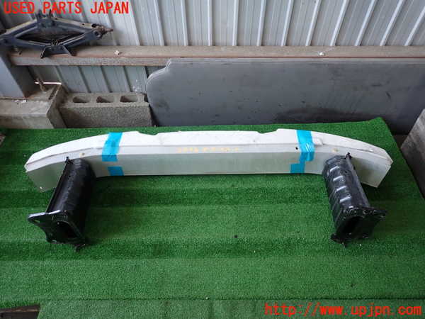 2UPJ-30961014]クラウン ロイヤル(GRS200)フロントバンパーホースメント 中古_m0003.jpg