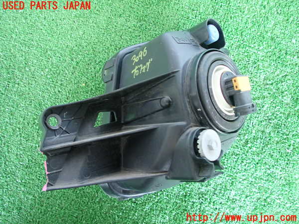 2UPJ-30961180]クラウン ロイヤル(GRS200)右フォグ 中古_m0002.jpg