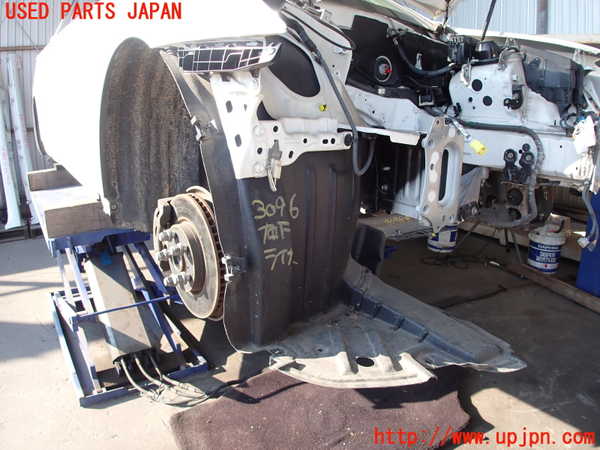 2UPJ-30961090]クラウン ロイヤル(GRS200)右前フェンダーライナー 中古_m0001.jpg
