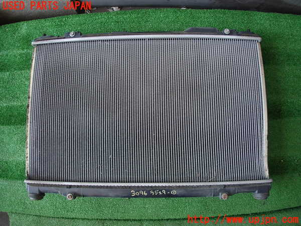 2UPJ-30962321]クラウン ロイヤル(GRS200)ラジエーター1 中古_m0001.jpg