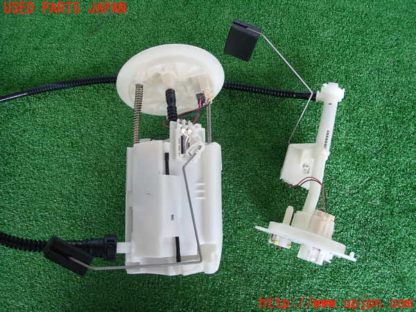 2UPJ-30962510]クラウン ロイヤル(GRS200)燃料ポンプ 中古_m0003.jpg