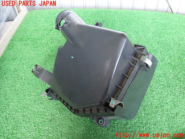 2UPJ-30962560]クラウン ロイヤル(GRS200)エアクリーナーボックス 中古_m0001.jpg