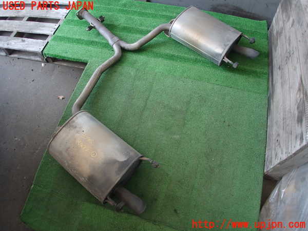 2UPJ-30962671]クラウン ロイヤル(GRS200)リアマフラー1 中古_m0001.jpg