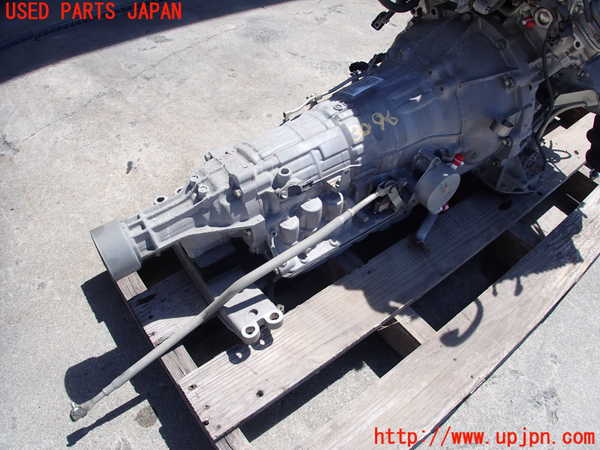2UPJ-30963010]クラウン ロイヤル(GRS200)ミッション AT 4GR-FSE 中古_m0001.jpg