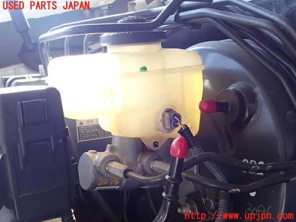2UPJ-30964050]クラウン ロイヤル(GRS200)ブレーキマスターシリンダー 中古_m0001.jpg