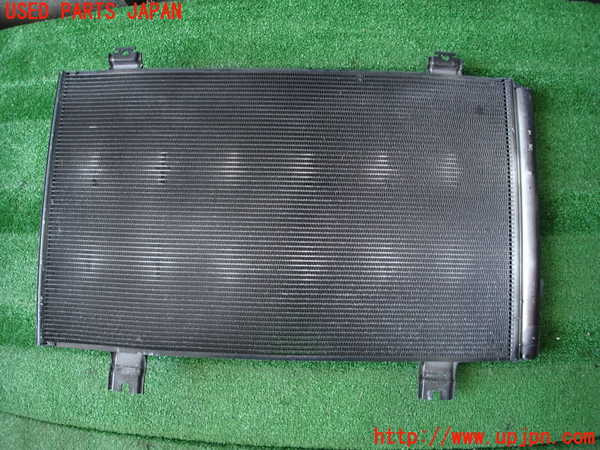 2UPJ-30966031]クラウン ロイヤル(GRS200)エアコンコンデンサー1 中古_m0002.jpg