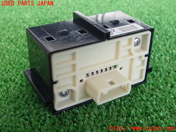 2UPJ-30966306]クラウン ロイヤル(GRS200)スイッチ1 (ECOMODE 他) 中古_m0002.jpg