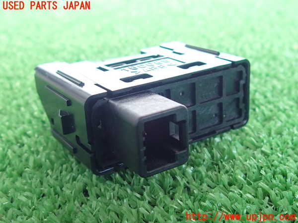 2UPJ-30966308]クラウン ロイヤル(GRS200)スイッチ3 (ODO/TORIP RESET) 中古_m0002.jpg