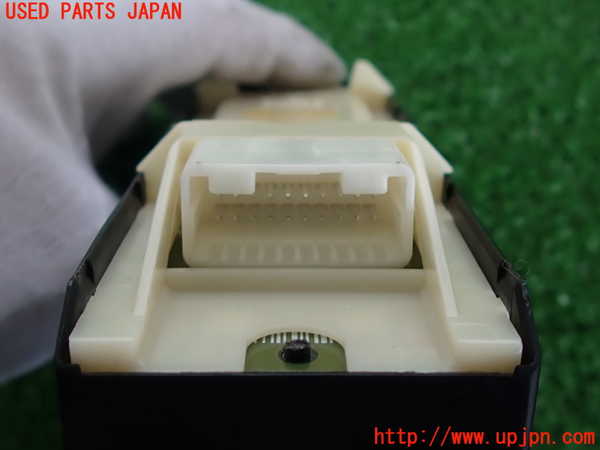 2UPJ-30966240]クラウン ロイヤル(GRS200)右前パワーウィンドウスイッチ 中古_m0004.jpg