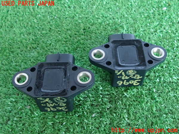 2UPJ-30966382]クラウン ロイヤル(GRS200)センサー2 (加速度) 中古_m0002.jpg