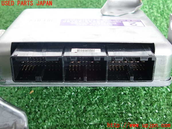 2UPJ-30966120]クラウン ロイヤル(GRS200)サスペンションコンピューター 中古_m0004.jpg