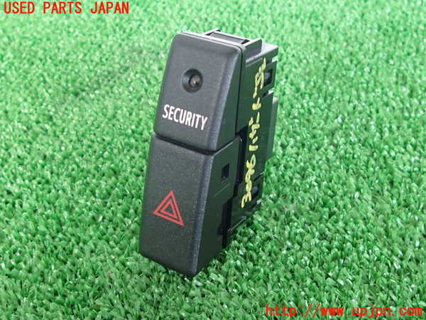 2UPJ-30966290]クラウン ロイヤル(GRS200)ハザードスイッチ 中古_m0001.jpg