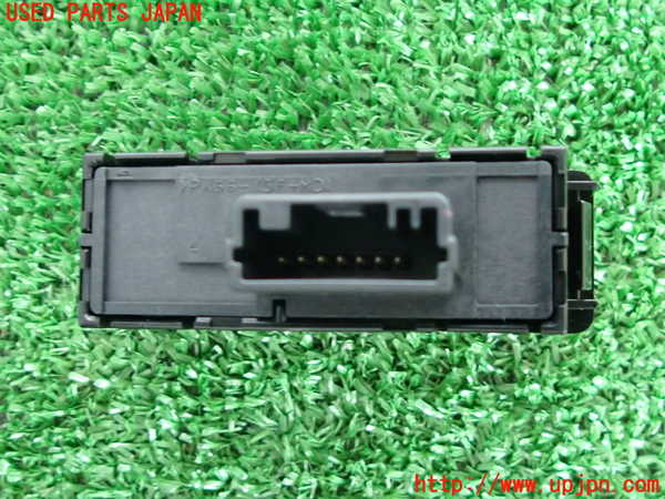 2UPJ-30966290]クラウン ロイヤル(GRS200)ハザードスイッチ 中古_m0004.jpg