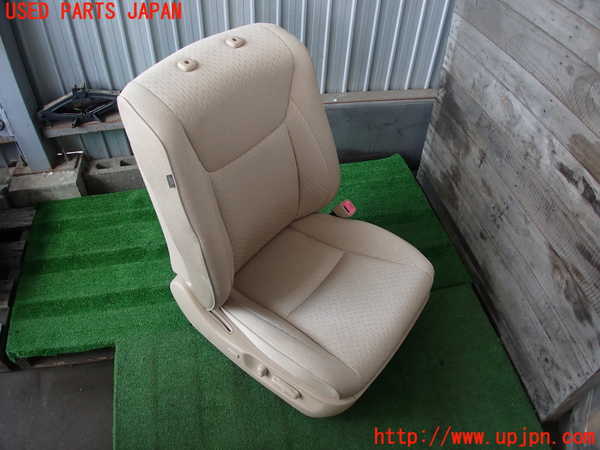 2UPJ-30967035]クラウン ロイヤル(GRS200)運転席シート 中古_m0001.jpg