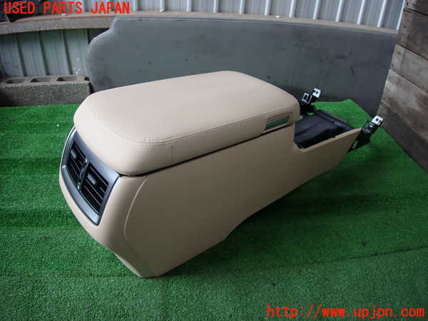 2UPJ-30967540]クラウン ロイヤル(GRS200)センターコンソール 中古_m0001.jpg