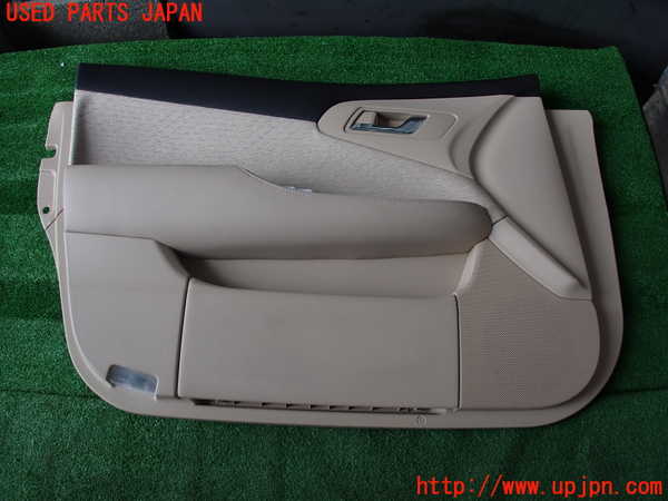2UPJ-30961264]クラウン ロイヤル(GRS200)左前ドア内張り 中古_m0001.jpg