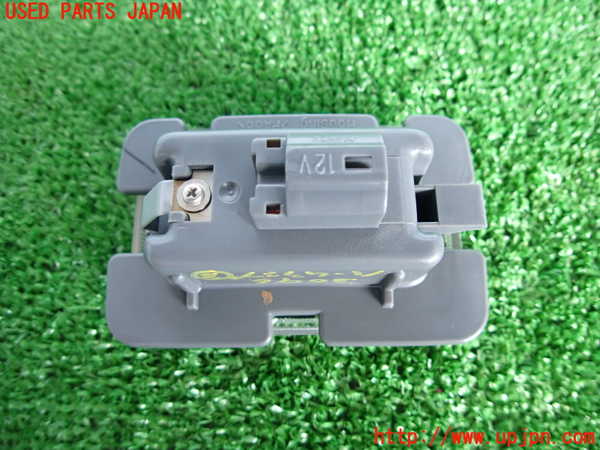 2UPJ-30966413]クラウン ロイヤル(GRS200)ルームランプ3 (真中 ラゲッジ) 中古_m0002.jpg