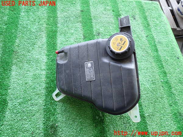 2UPJ-30972410]ジャガー・XJ(J12LA)ラジエータータンク 中古_m0001.jpg