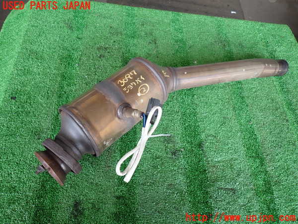 2UPJ-30972662]ジャガー・XJ(J12LA)触媒2 中古_m0001.jpg