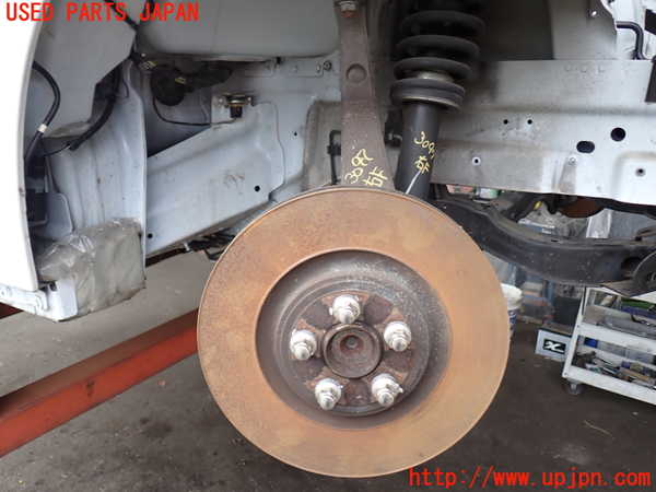 2UPJ-30974290]ジャガー・XJ(J12LA)右フロントナックルハブ 中古_m0001.jpg