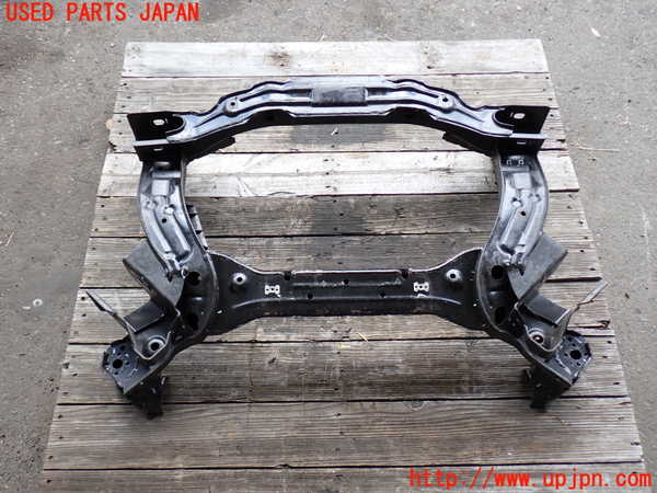 2UPJ-30975285]ジャガー・XJ(J12LA)フロントメンバー 中古_m0003.jpg