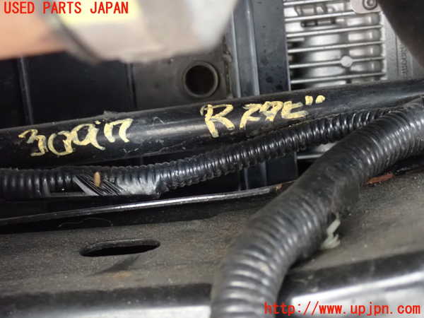 2UPJ-30975445]ジャガー・XJ(J12LA)リアスタビライザー 中古_m0001.jpg
