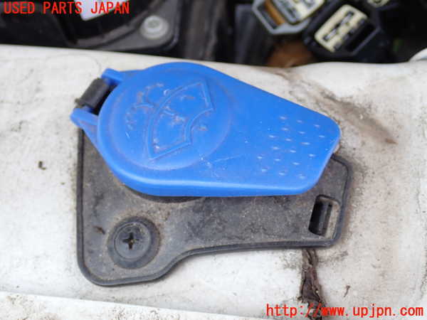 2UPJ-30976791]ジャガー・XJ(J12LA)ウォッシャータンク1 中古_m0001.jpg