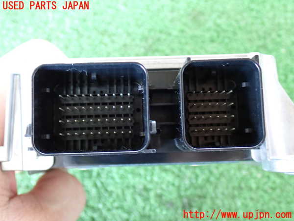 2UPJ-30976145]ジャガー・XJ(J12LA)エアバッグコンピューター 中古_m0002.jpg