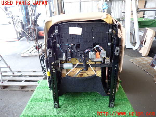 2UPJ-30977065]ジャガー・XJ(J12LA)助手席シート 中古_m0005.jpg