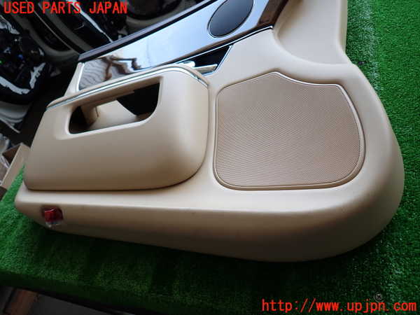 2UPJ-30971264]ジャガー・XJ(J12LA)左前ドア内張り 中古_m0002.jpg
