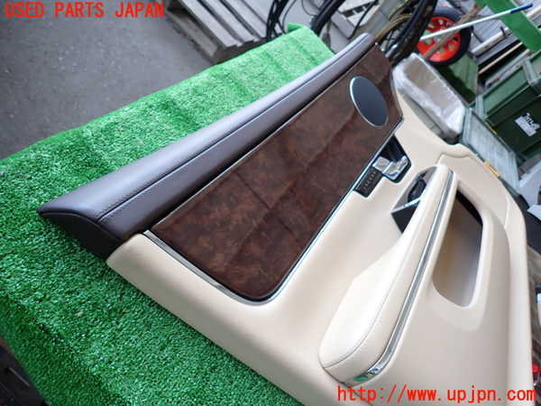 2UPJ-30971264]ジャガー・XJ(J12LA)左前ドア内張り 中古_m0003.jpg