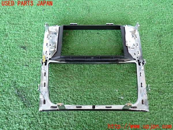 2UPJ-30977692]ジャガー・XJ(J12LA)内装トリム類2 中古_m0002.jpg