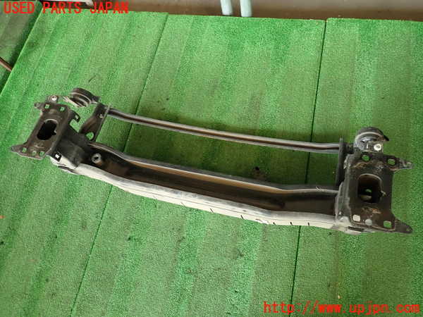 2UPJ-30981014]VW ザ･ビートル(16CBZ)フロントバンパーホースメント 中古_m0002.jpg