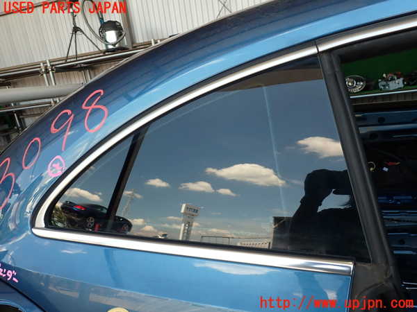 2UPJ-30981380]VW ザ･ビートル(16CBZ)右クォーターガラス (43R-004584 MAT312) 中古_m0001.jpg